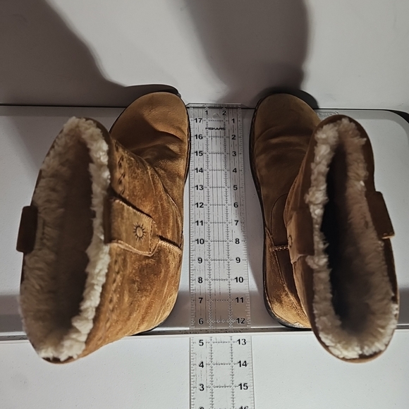 UGG Australia Super Swell Chestnut Boots Size 12 VGUC #1756 Warm Shearling - Picture 12 of 16